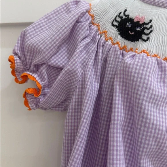 Classic Whimsy Purple/White Gingham Smocked Halloween Themed Bubble 12M - Picture 3 of 6